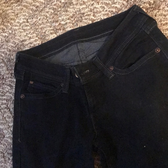 Levi’s Black Mid Rise Skinny Jeans - Picture 2 of 5